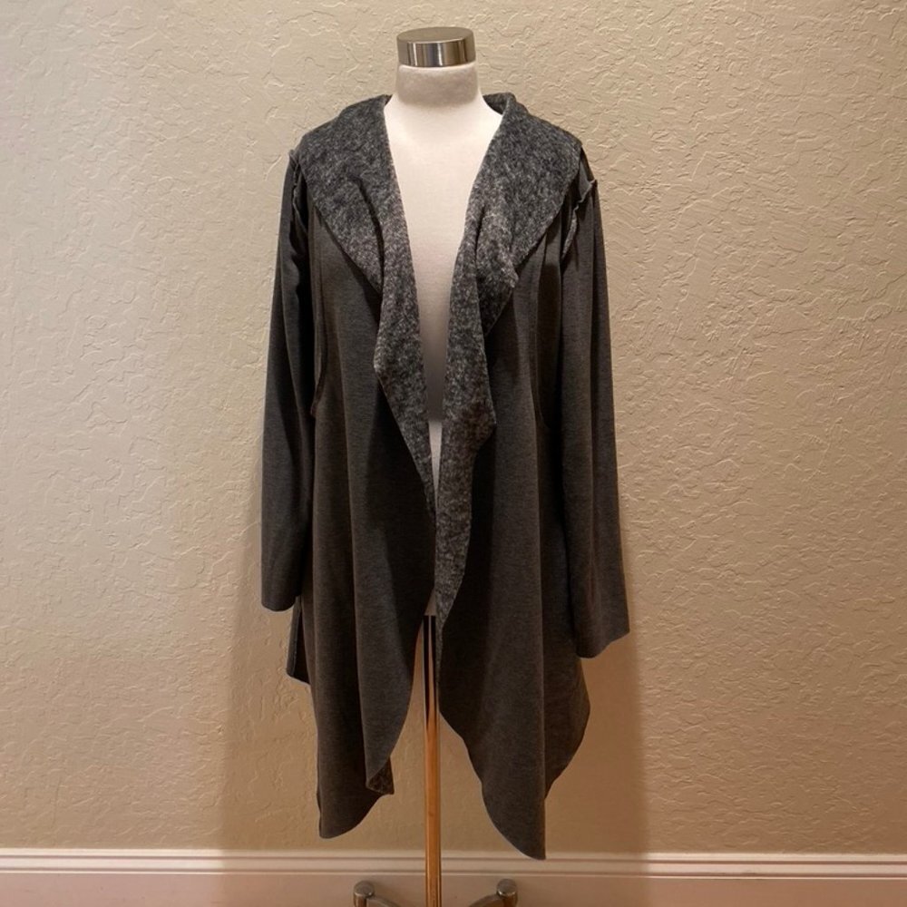 NWT Anama Grey soft lined duster  Size L